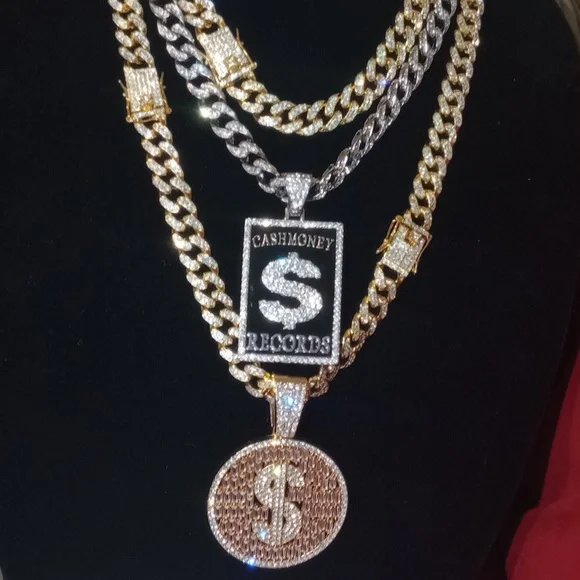 Shoes | Cash Rapper Deal Pack 18 2 26 Chains Two Pendants  display picture 3